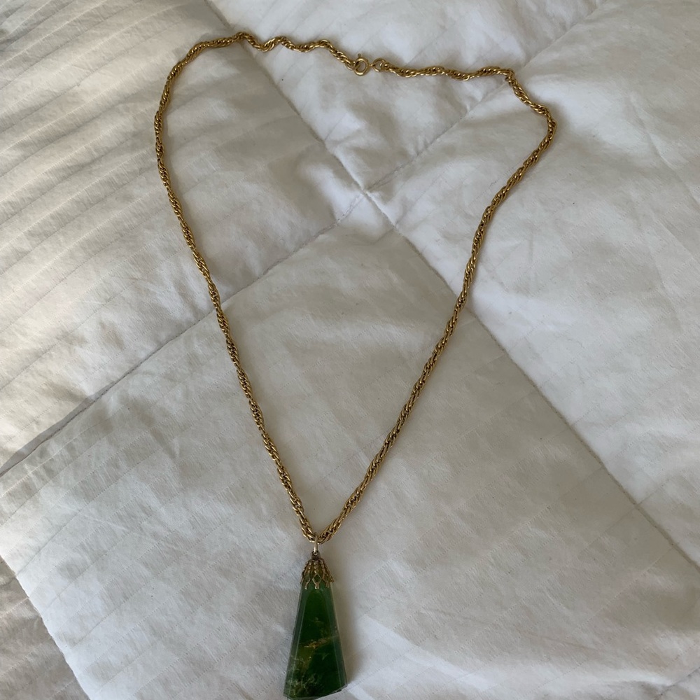 Vintage gold and jade necklace